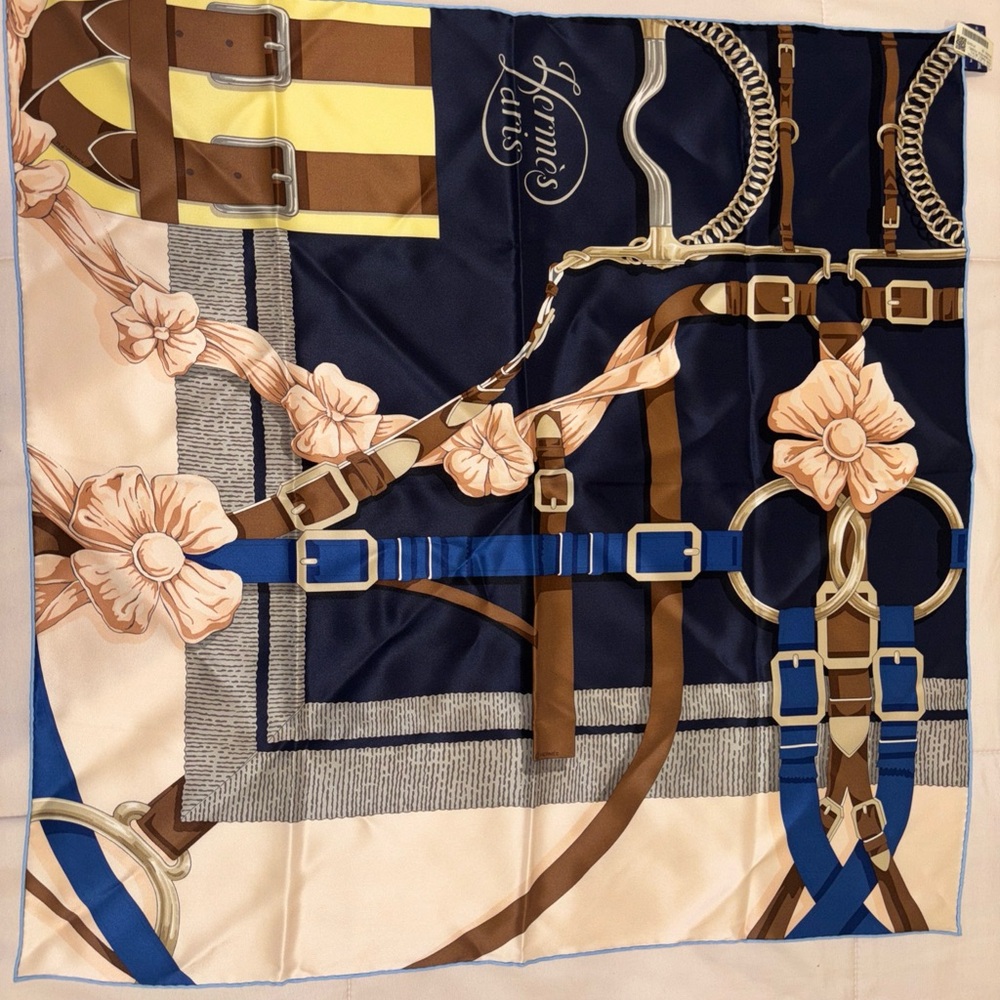 Hermes Grand Manege Detail scarf 70 Brand New Color: Caban / Rose Poudre / Jaune